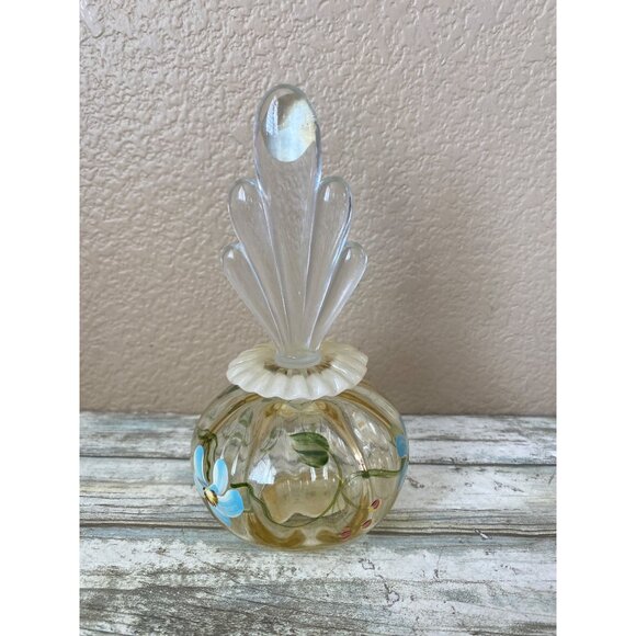 Fenton Art Glass Blue Daisy Perfume Bottle w/ Stopper – Hand Painted by M Young - Picture 4 of 12
